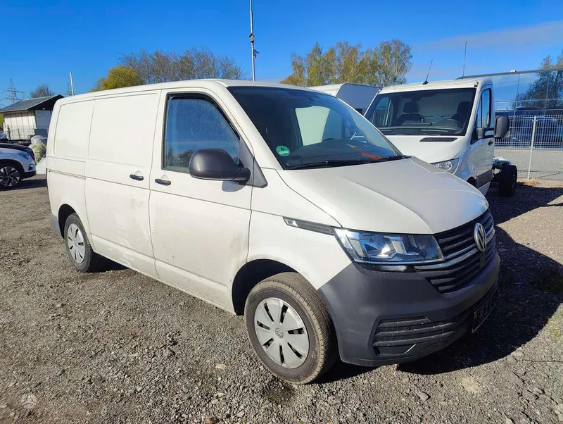 Volkswagen Transporter - 1