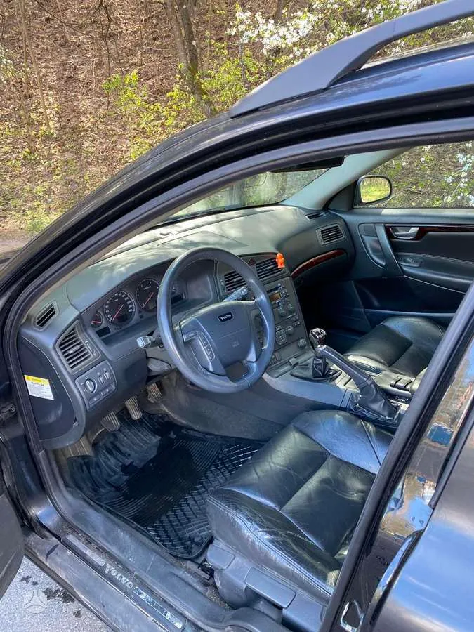 Volvo V70 - 1
