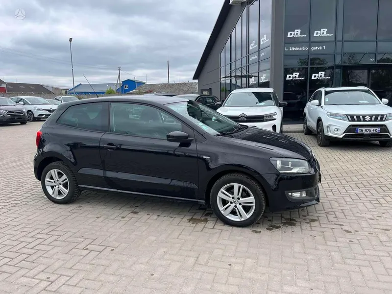 Volkswagen Polo - 1