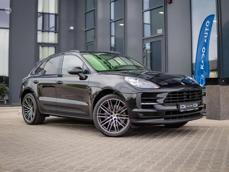 Porsche Macan - 1