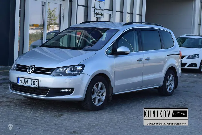Volkswagen Sharan - 1