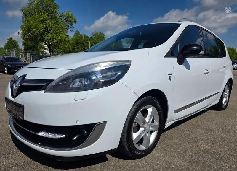 Renault Grand Scenic - 1