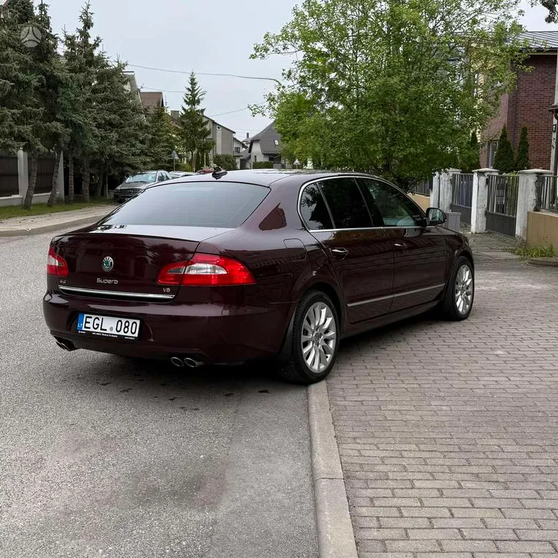Škoda Superb - 1