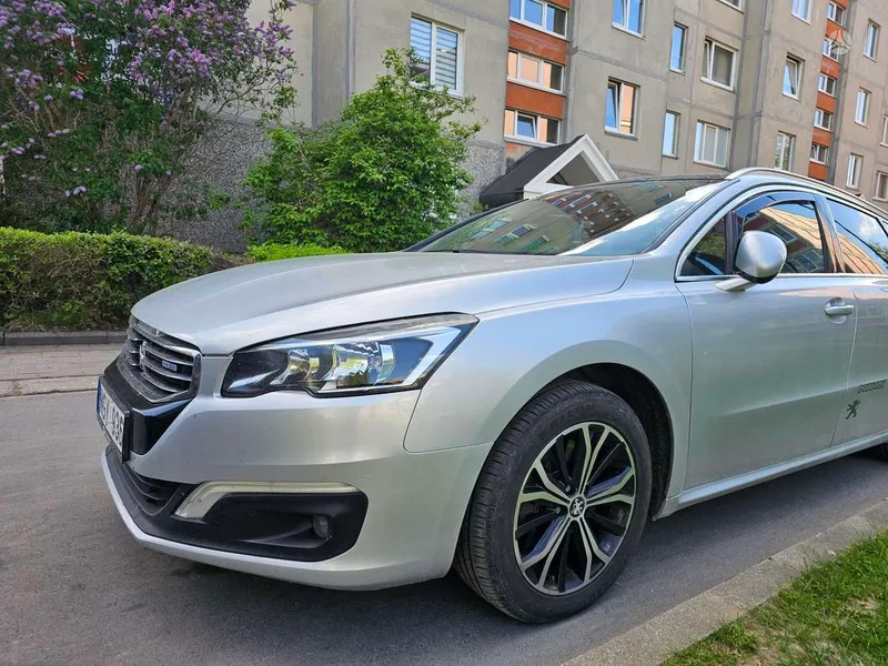 Peugeot 508 - 1