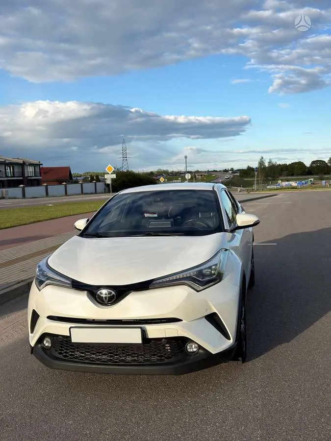 Toyota C-HR - 1