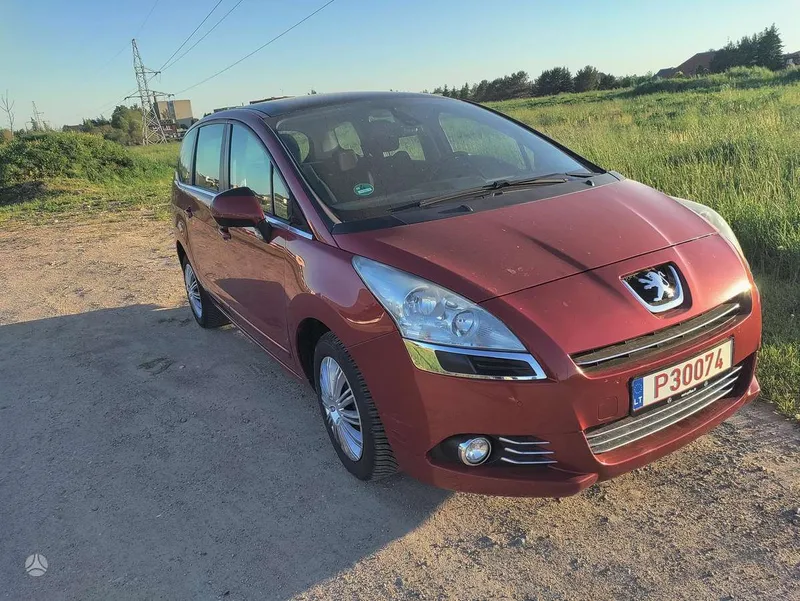 Peugeot 5008 - 1