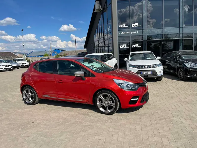 Renault Clio - 1