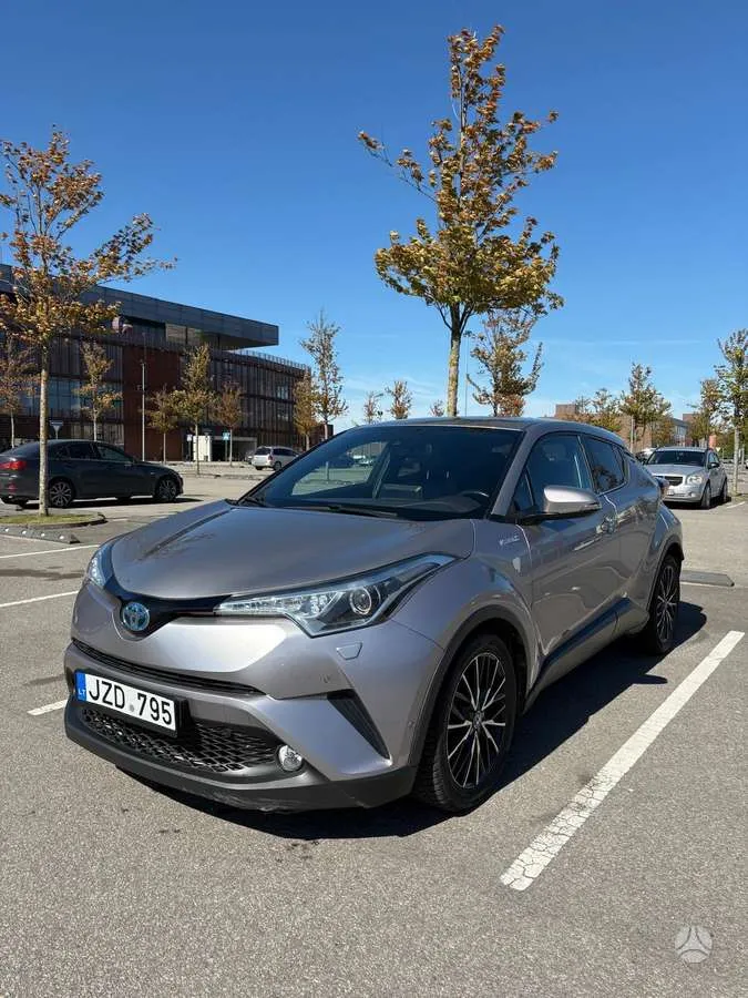 Toyota C-HR - 1