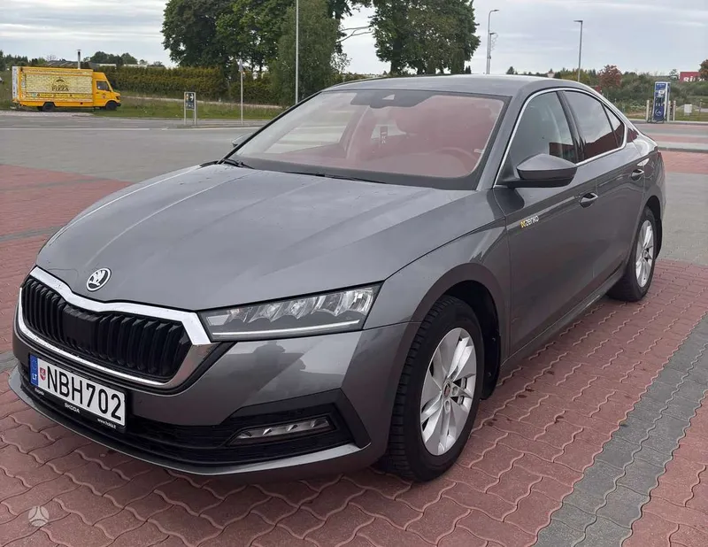 Škoda Octavia - 1