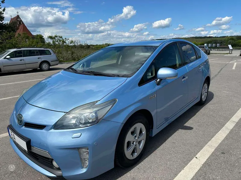 Toyota Prius - 1