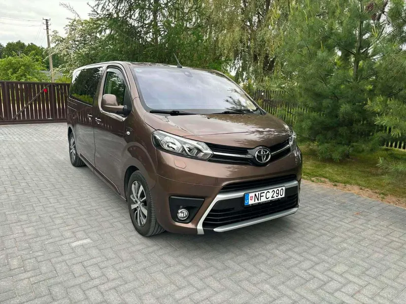Toyota Proace Verso - 1