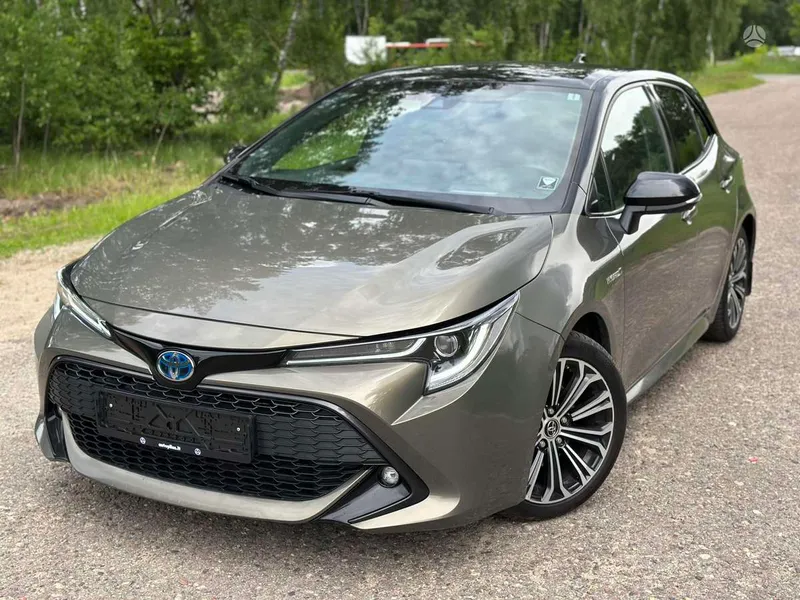 Toyota Corolla - 1