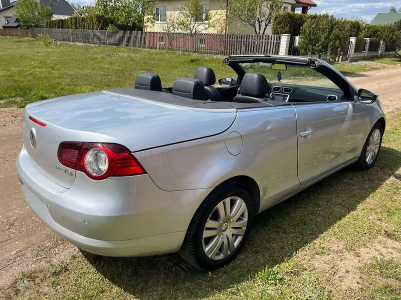 Volkswagen Eos - 1