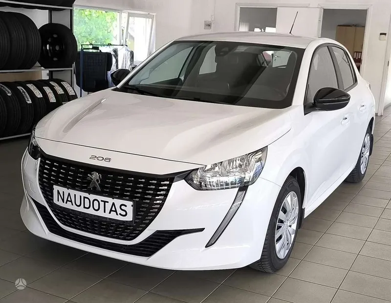 Peugeot 208 - 1