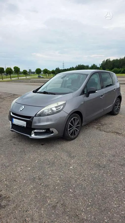 Renault Scenic - 1