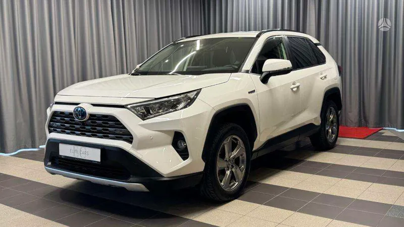 Toyota RAV4 - 1