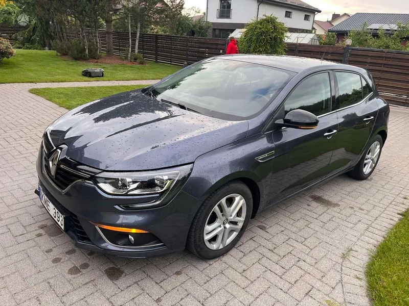 Renault Megane - 1