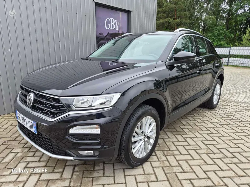 Volkswagen T-Roc - 1