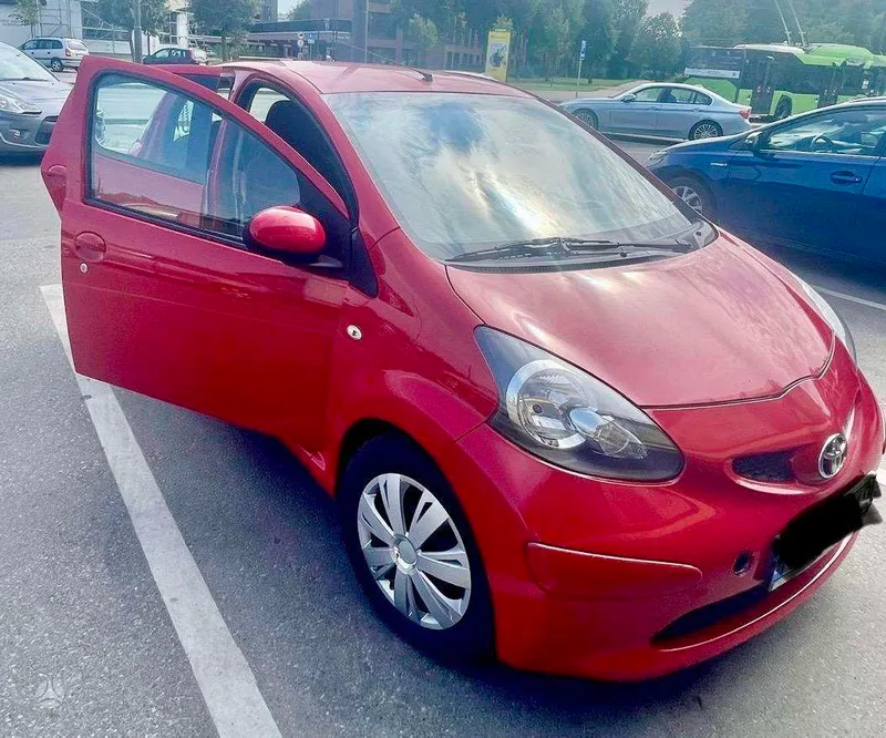 Toyota Aygo - 1