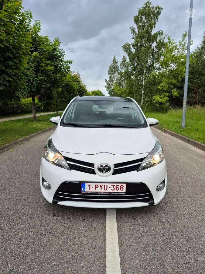 Toyota Verso - 1