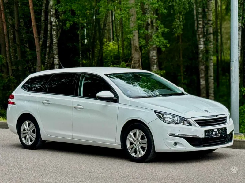 Peugeot 308 - 1