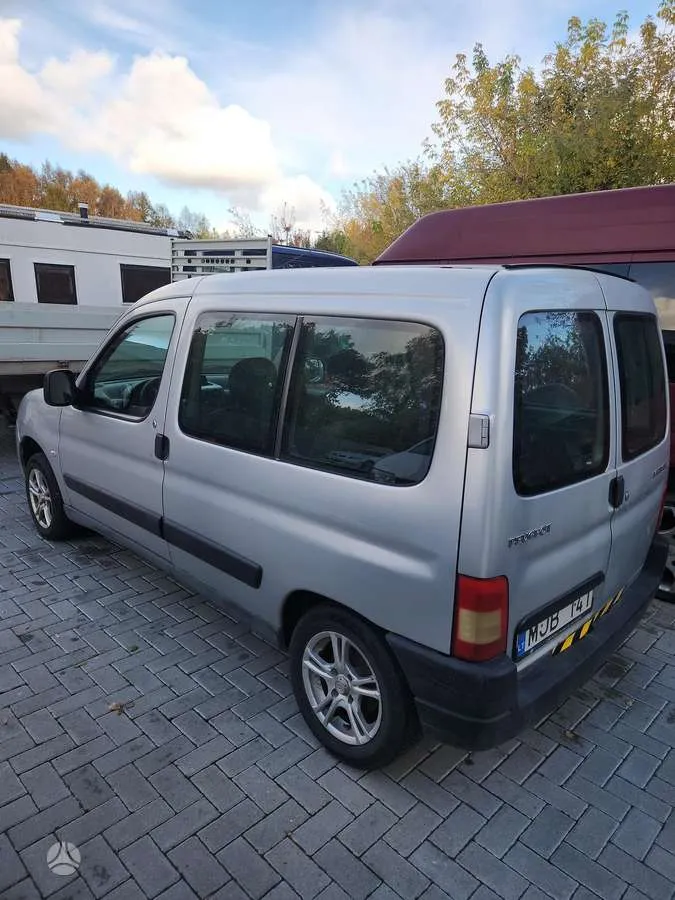 Peugeot Partner - 1