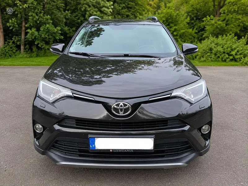 Toyota RAV4 - 1