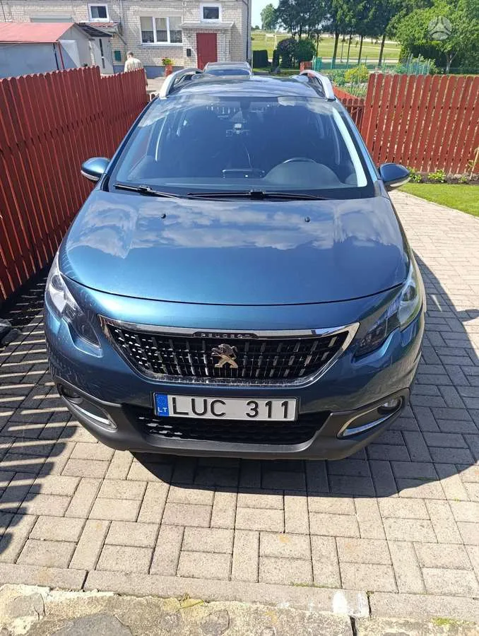 Peugeot 2008 - 1