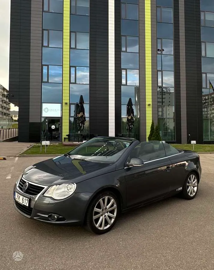 Volkswagen Eos - 1