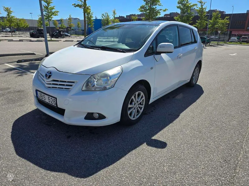 Toyota Toyota Verso