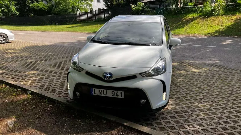 Toyota Toyota Prius+