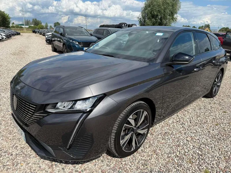 Peugeot 308 - 1