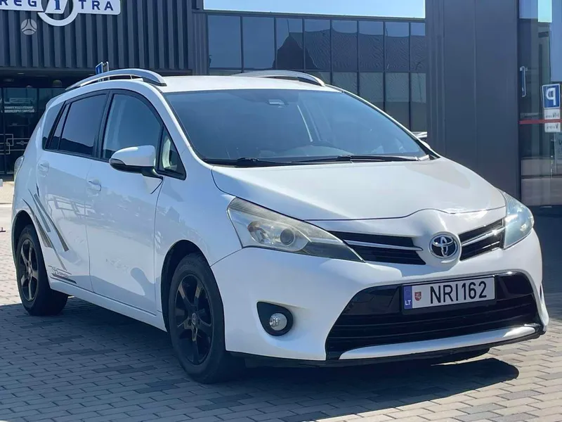 Toyota Toyota Verso