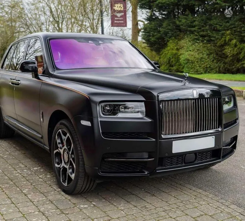 Rolls-Royce Cullinan - 1
