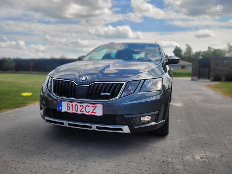Škoda Octavia Scout - 1