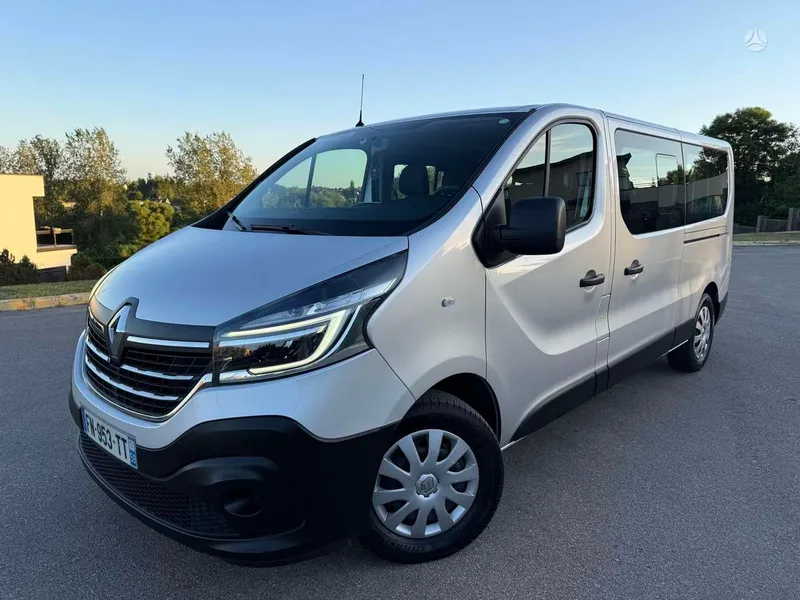 Renault Trafic - 1