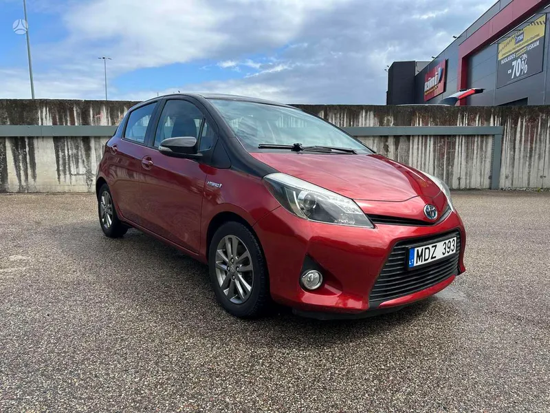 Toyota Yaris - 1
