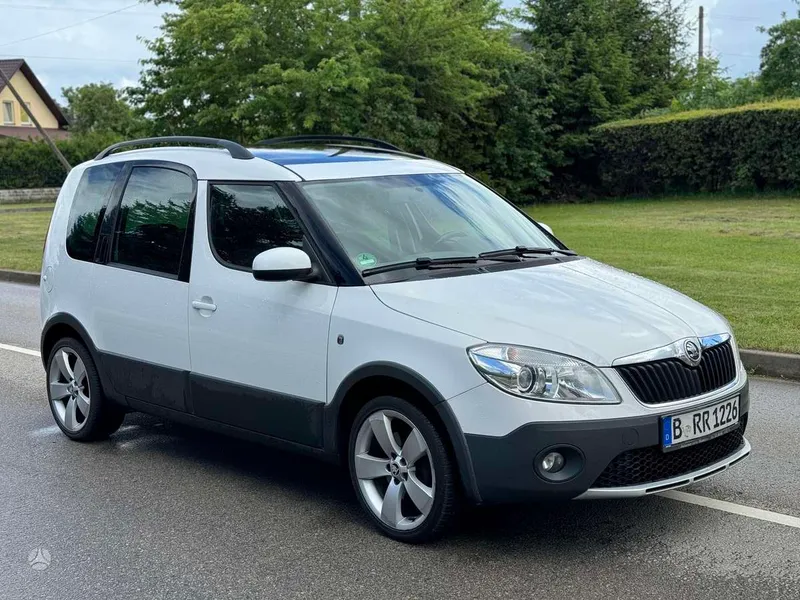 Škoda Roomster Scout - 1