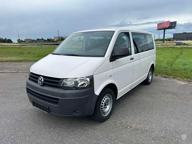Volkswagen Transporter - 1
