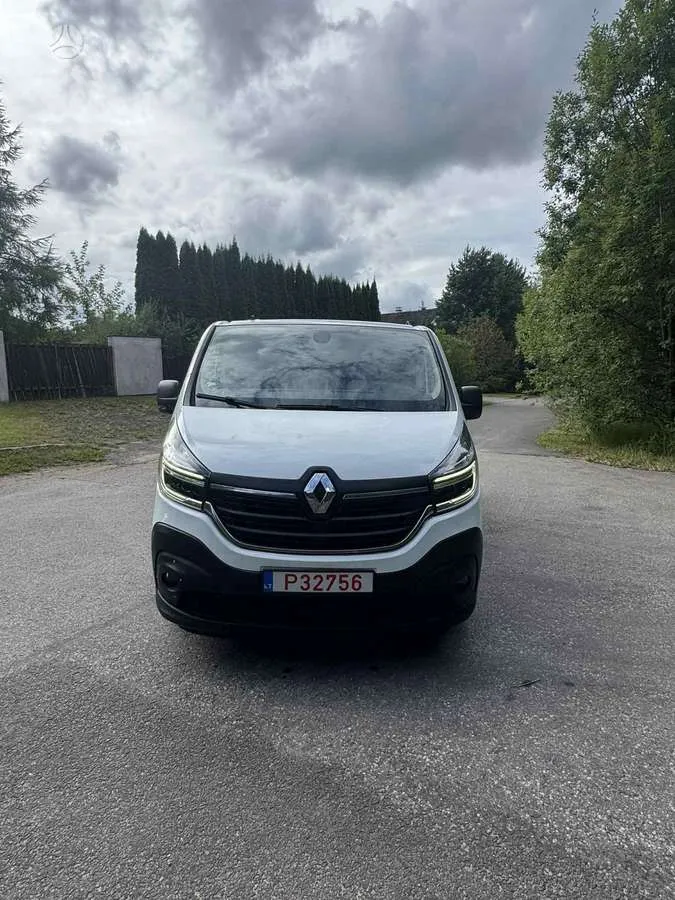 Renault Trafic - 1