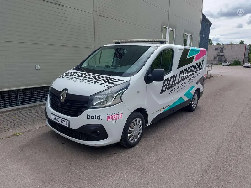 Renault Trafic - 1