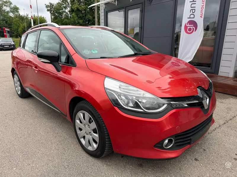 Renault Clio - 1