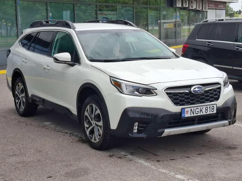 Subaru Outback - 1