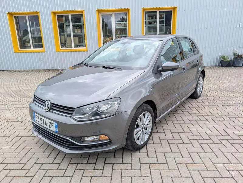 Volkswagen Polo - 1