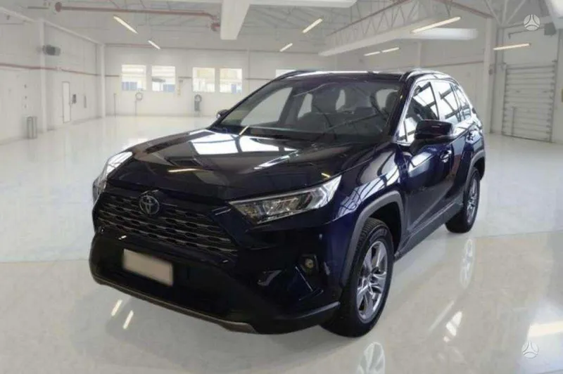 Toyota RAV4 - 1