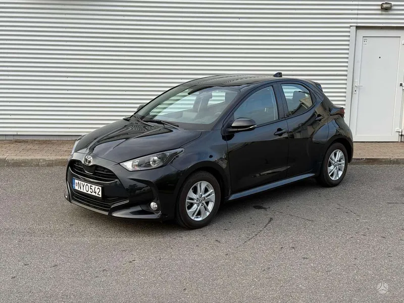 Toyota Yaris - 1