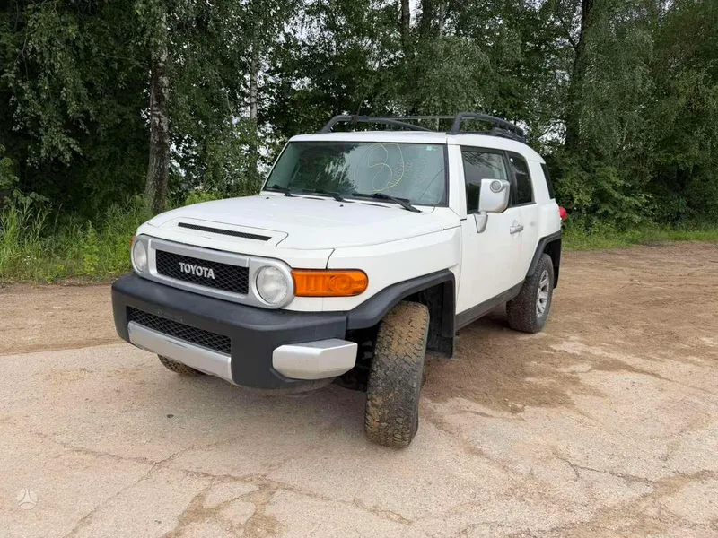 Toyota Toyota FJ Cruiser