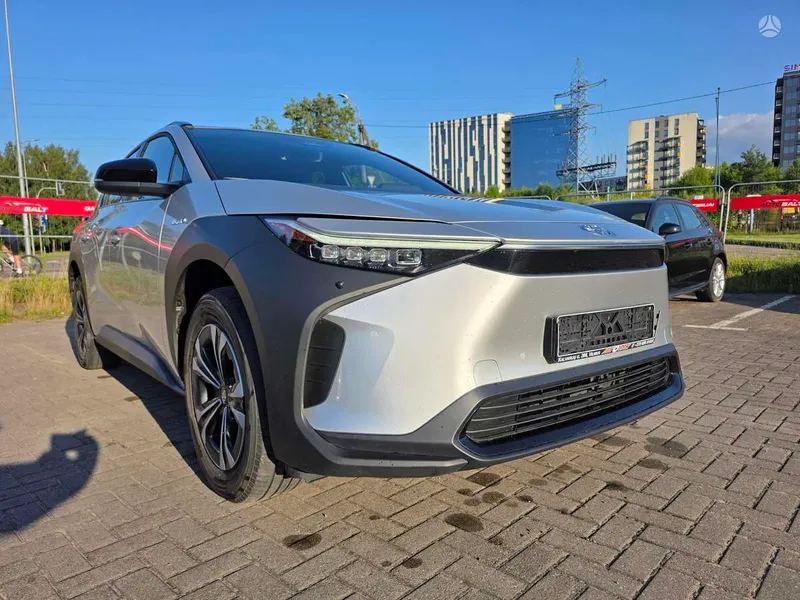 Toyota bZ4X - 1