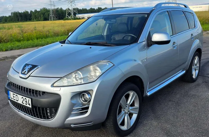 Peugeot 4007 - 1