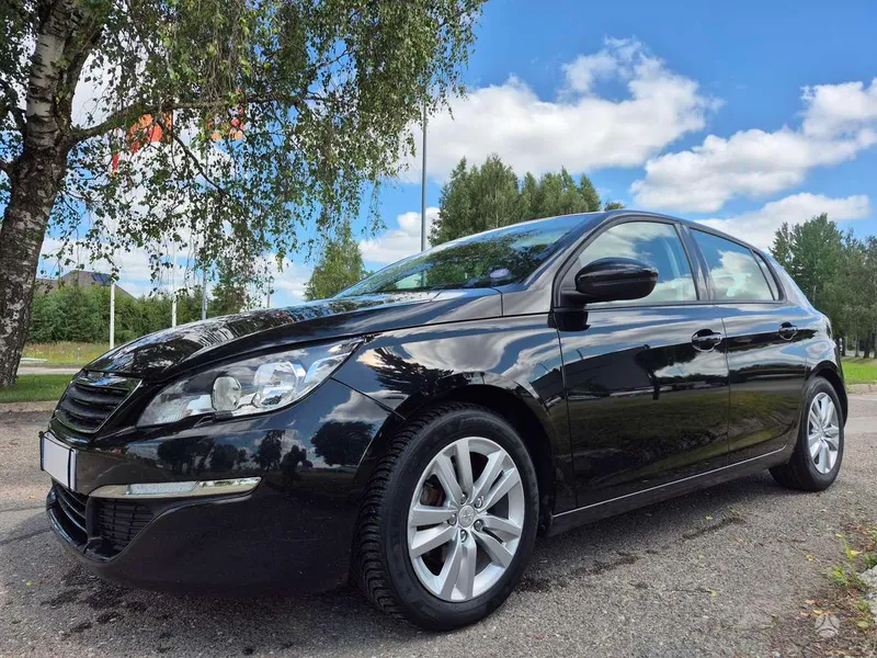 Peugeot 308 - 1